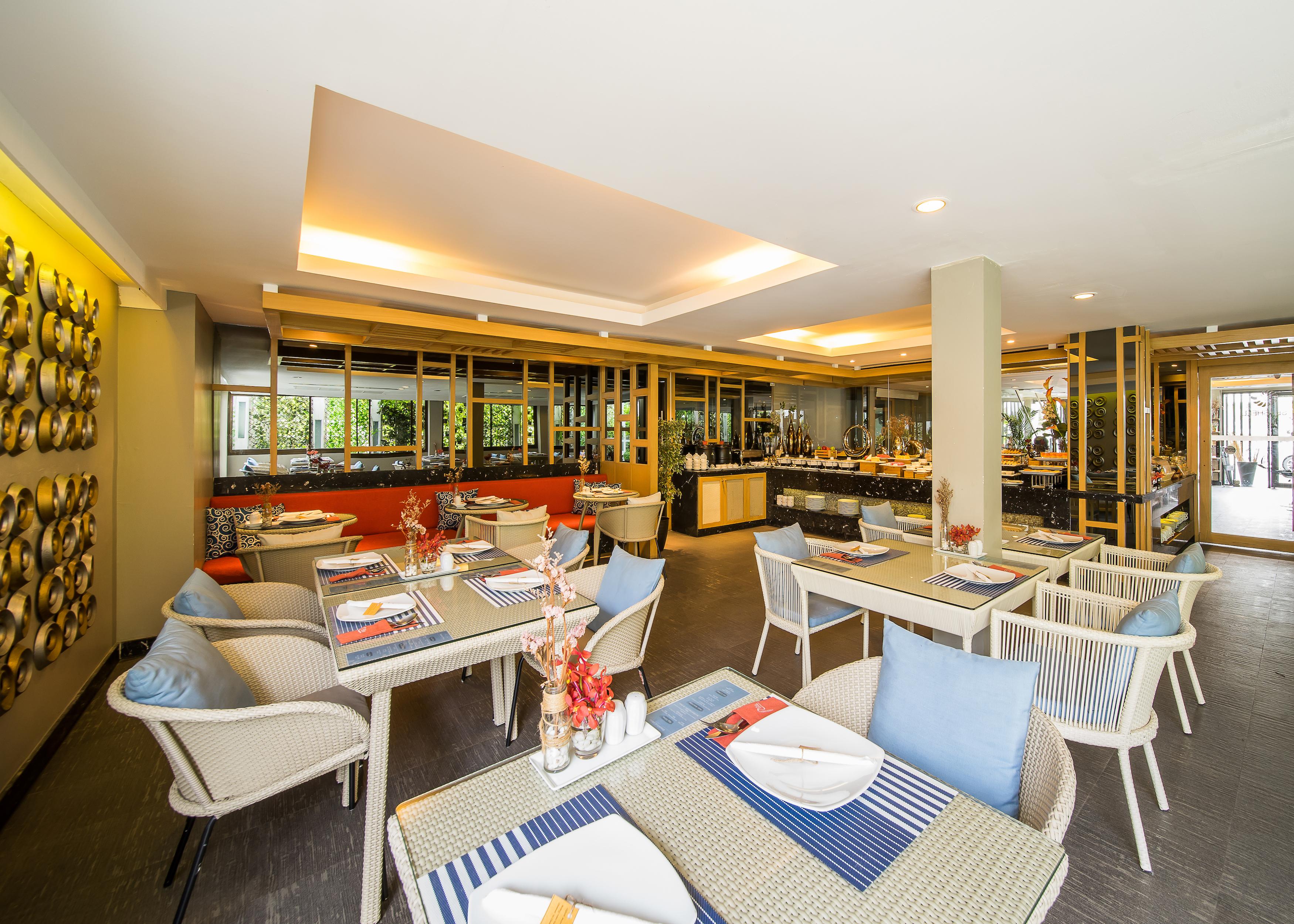 The Rock Hua Hin Beachfront Spa Resort Екстер'єр фото
