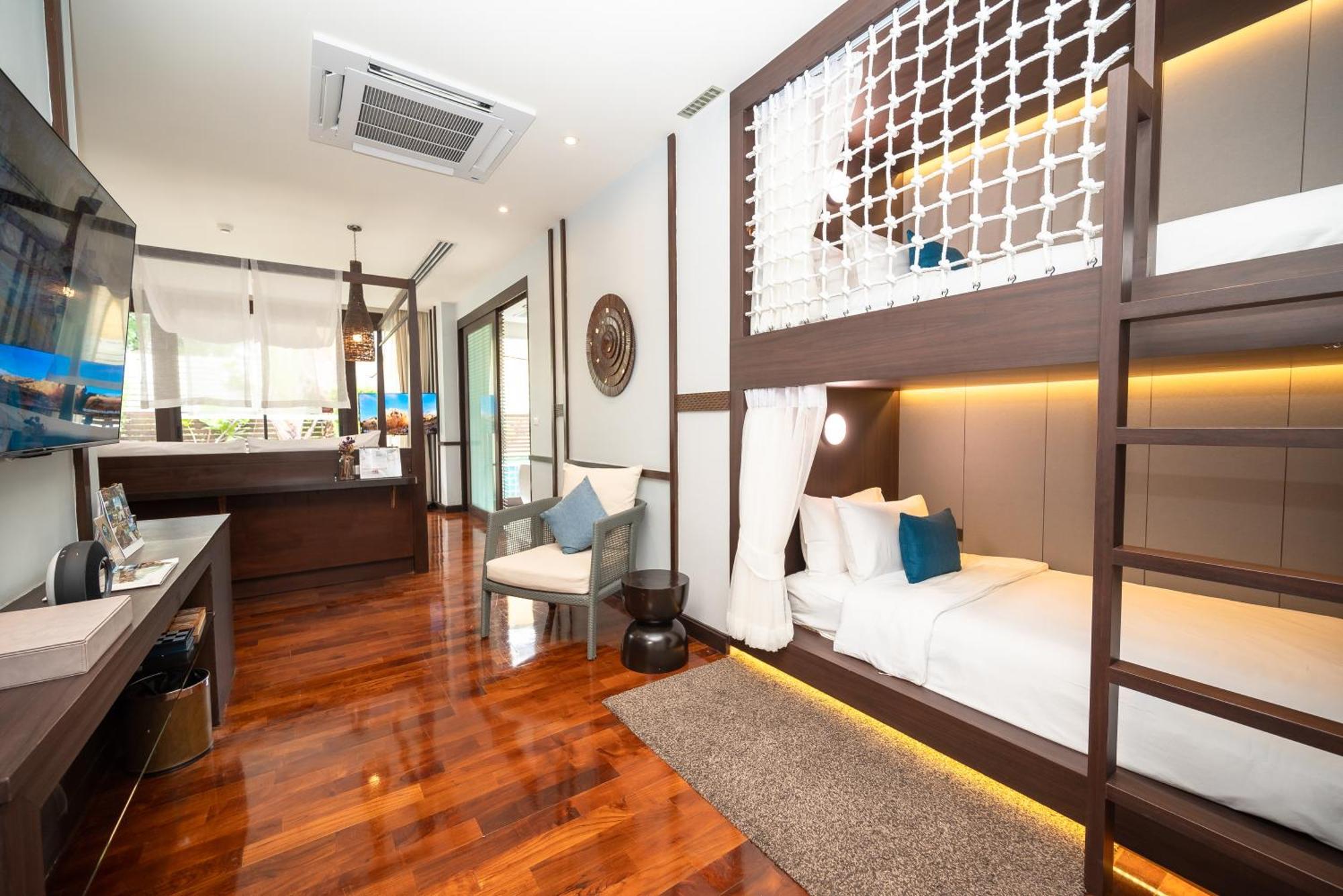 The Rock Hua Hin Beachfront Spa Resort Екстер'єр фото