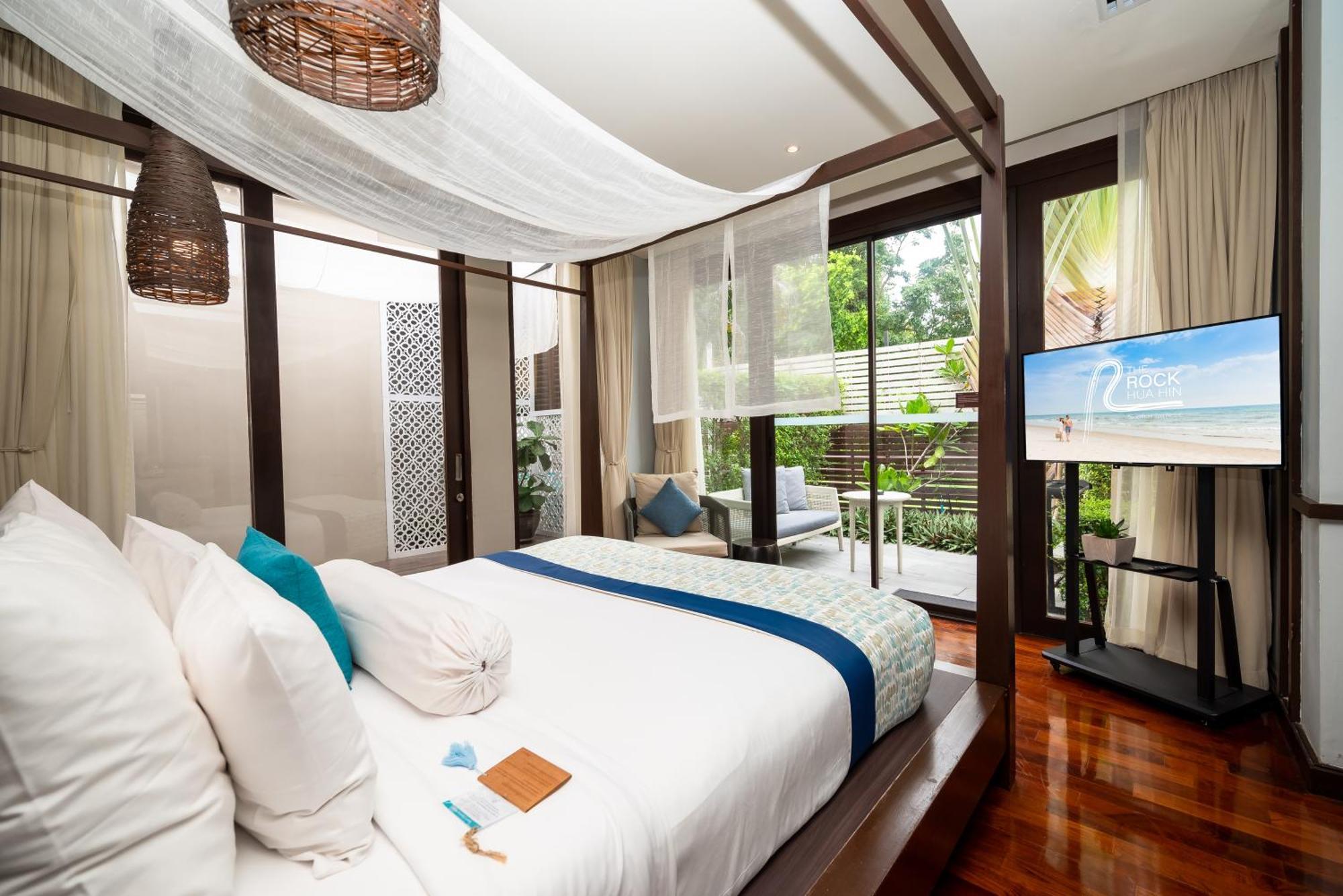 The Rock Hua Hin Beachfront Spa Resort Екстер'єр фото